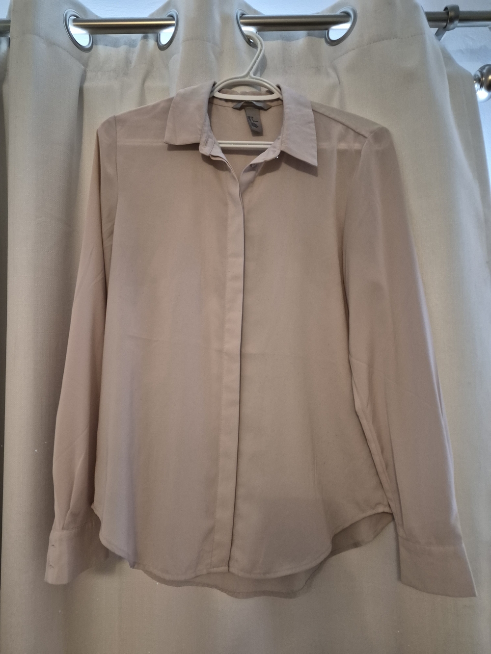 H&M Light Pink Button-Down Blouse